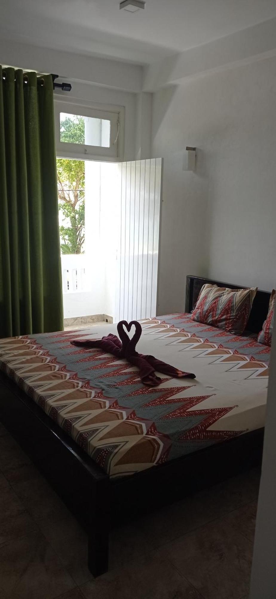 White Surfing Beach Resort Unawatuna Dış mekan fotoğraf